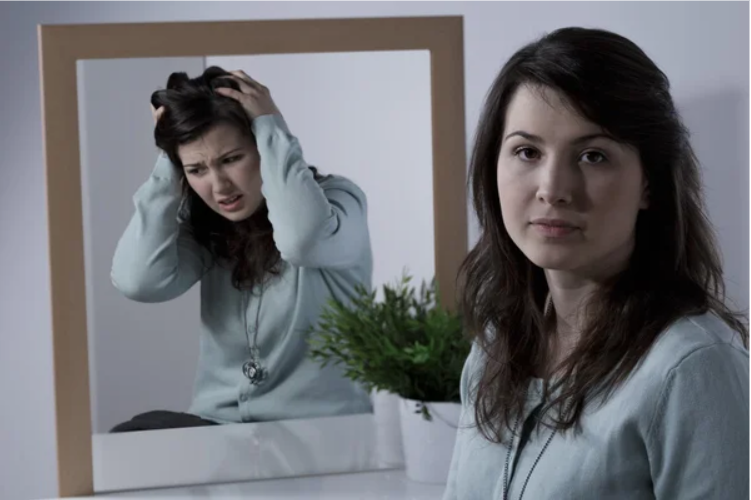 Signs and symptoms of personality disorder